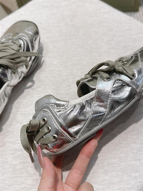 20251127165610269 310